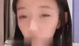 小伊伊吃瓜爆料视频,揭秘娱乐圈幕后真相